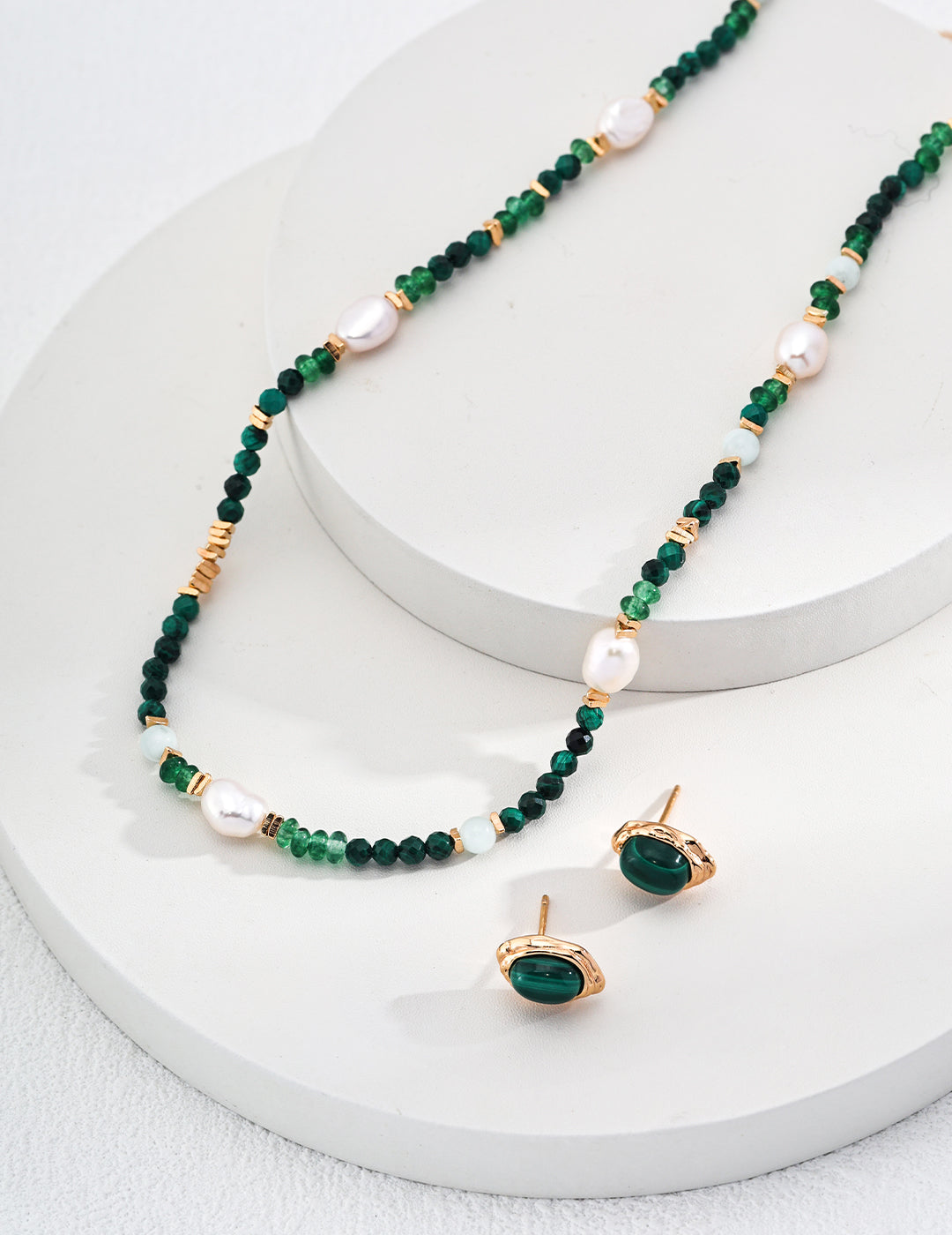 Malachite with Pearl Necklace By Essimora